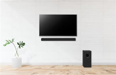 Panasonic 40" 4K LED-TV m.soundbar på væg